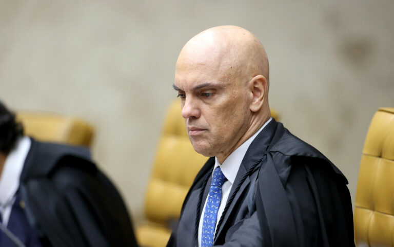 Vaza Toga: gabinete de Moraes usou TSE, via zap, contra bolsonaristas, diz jornal