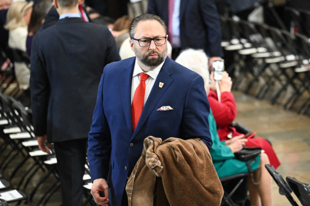 Jason Miller em defesa de Bolsonaro