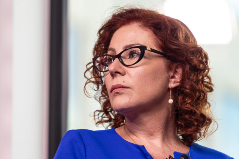 Defesa de Zambelli se diz confiante: “Expectativa é que vá para casa”