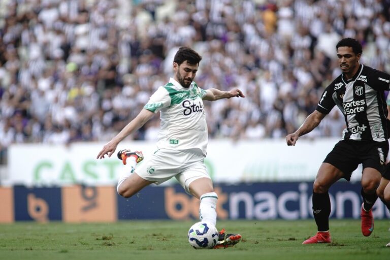 Juventude marca no fim e volta a vencer na Série A do Brasileirão