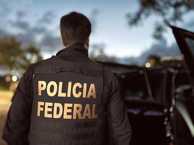 Polícia Federal apura vazamento de ação sobre fraude no INSS