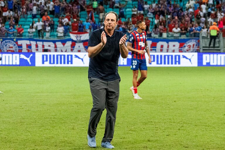 Rogério Ceni exalta Juba após gol e projeta jogador na Seleção