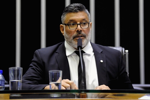 Deputados atuaram como informantes do gabinete paralelo de Moraes