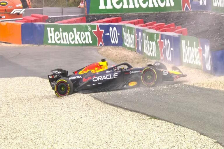 Verstappen erra treino de largada e fica na brita após TL1 na Holanda