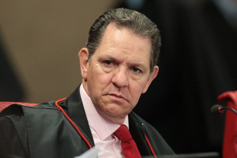 Empresa investigada pela PF pagou R$ 300 mil a filha de Noronha, do STJ