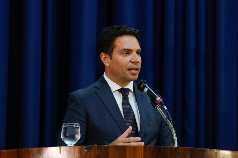 STF determina cassação de mandato de Alexandre Ramagem