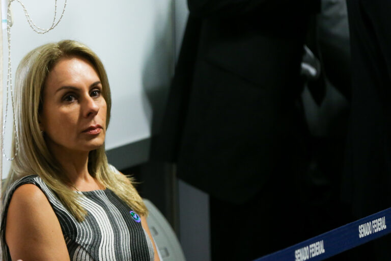 Site do escritório de mulher de Moraes sai do ar