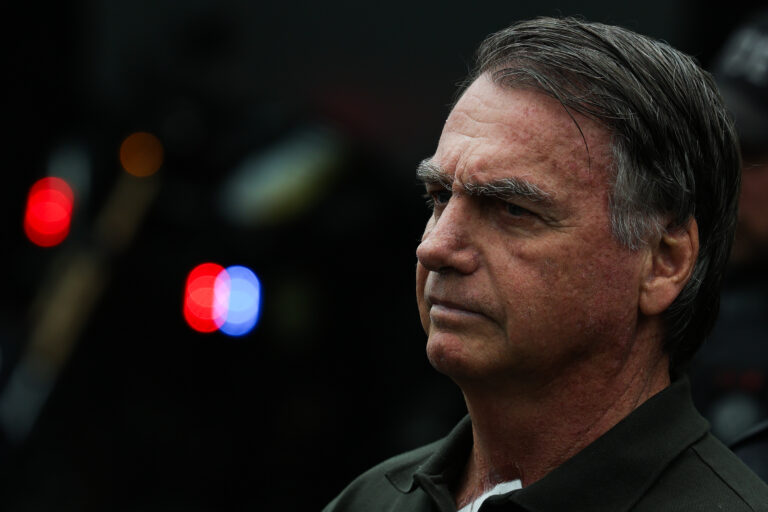 Moraes autoriza visita de líder do PL a Jair Bolsonaro