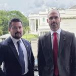 Eduardo Bolsonaro: Moraes manda intimar deputado