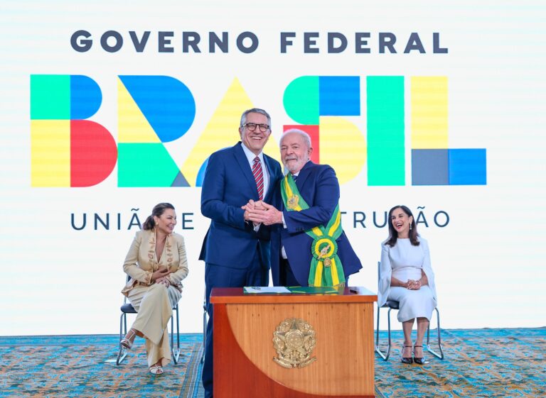 Padilha exalta discurso de Lula na ONU