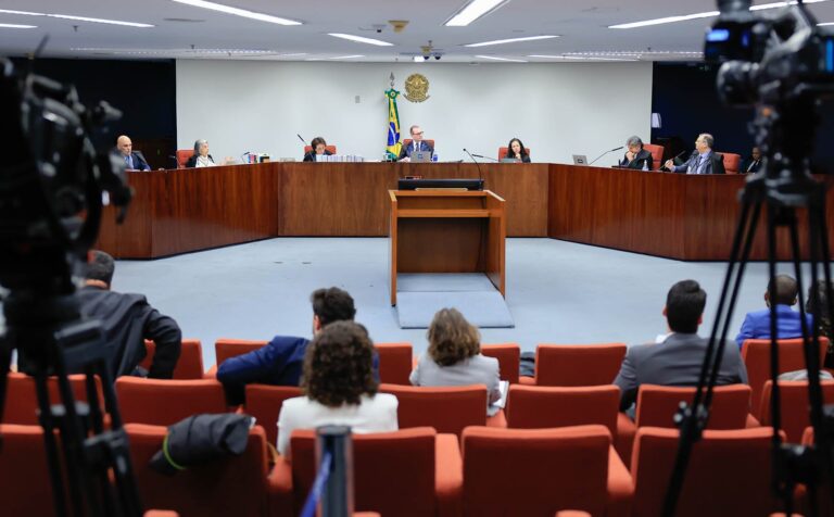 Começa hoje julgamento de Bolsonaro no STF; assista aqui