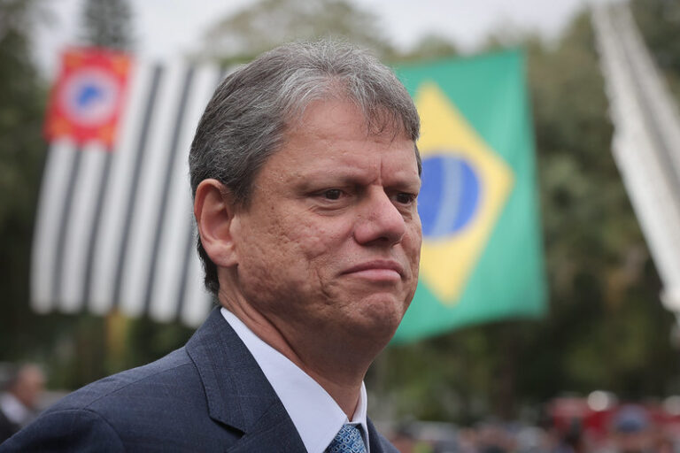 Tarcísio de Freitas divulga vídeo a favor da anistia