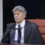 Luiz Fux descarta crime de organização criminosa de Bolsonaro