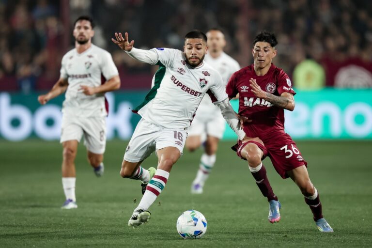 Sul-Americana: Lanús marca no fim e Fluminense perde na Argentina