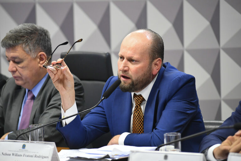 CPMI do INSS aprova pedido de prisão para Nelson Wilians