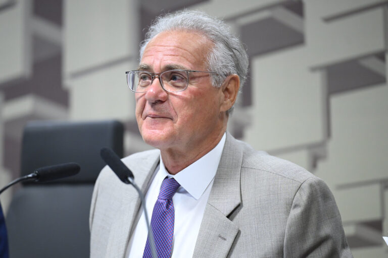CAE do Senado aprova projeto alternativo do Imposto de Renda