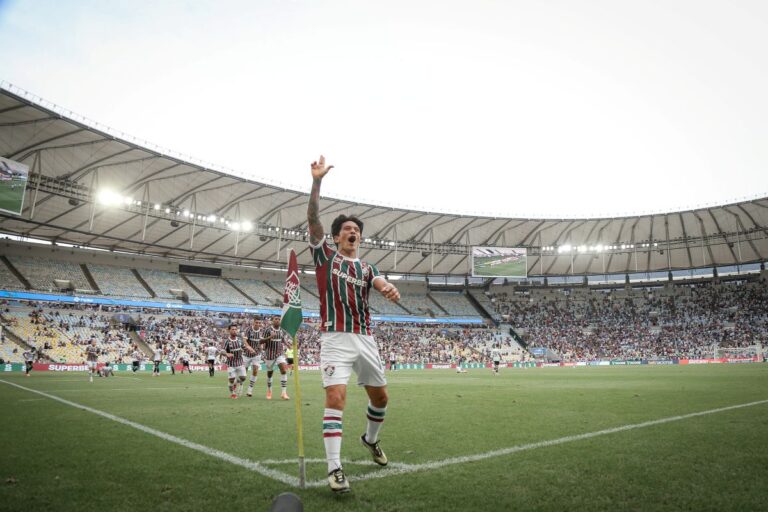 Fluminense vence Botafogo pelo Campeonato Brasileiro