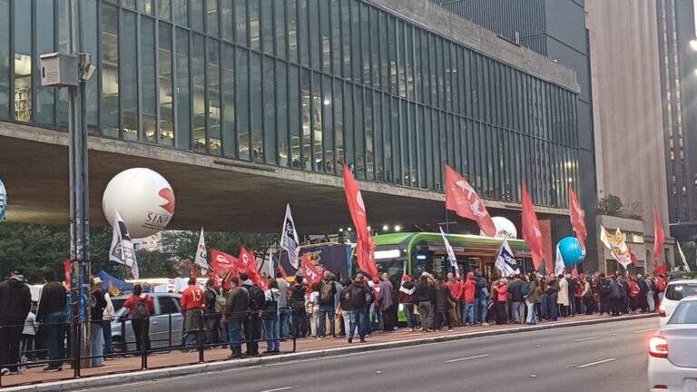 Esquerda antecipa fracasso de ato lulista no 7 de Setembro