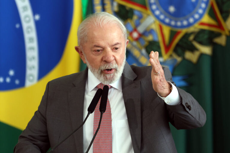 Em meio à péssima relação com Trump, Lula chega a Nova York