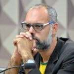 Moraes faz apensamento de investigações
