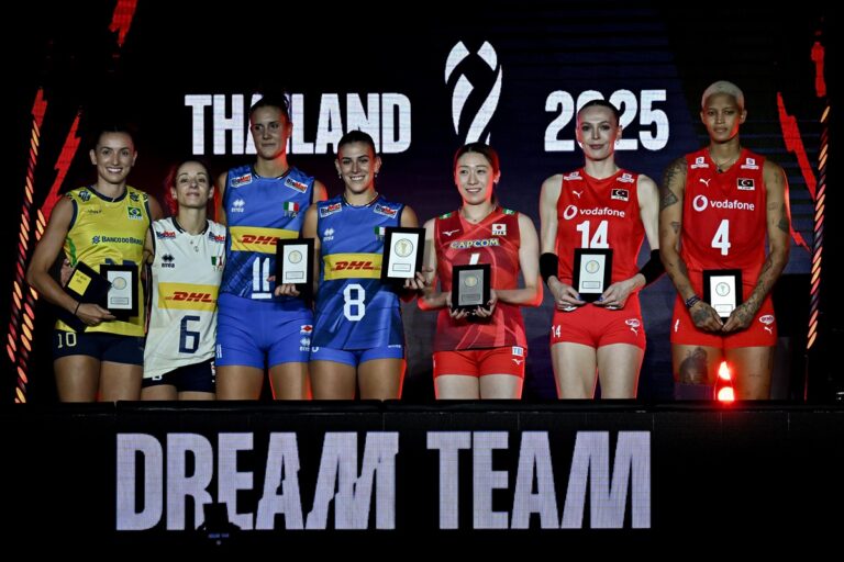 Gabi Guimarães termina Mundial de Vôlei como melhor ponteira