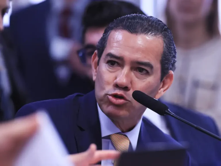 OAB do DF reage depois de confusão na CPMI do INSS