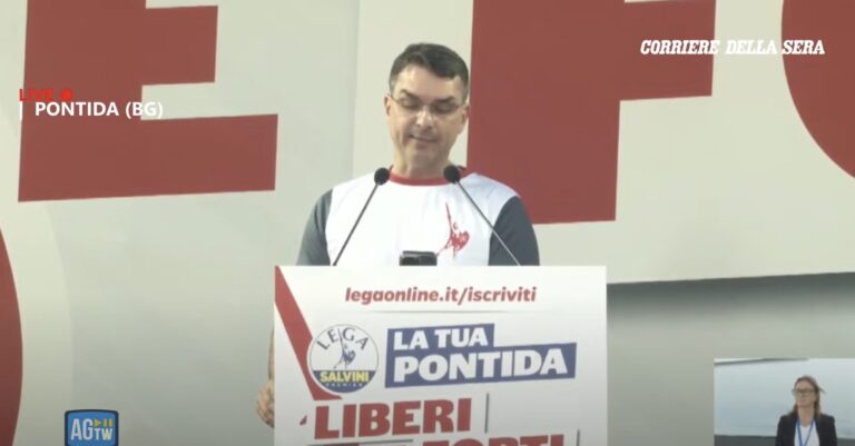Na Itália, Flávio Bolsonaro relata perseguição à direita no Brasil