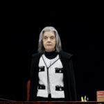 Cármen Lúcia vota no julgamento de Bolsonaro
