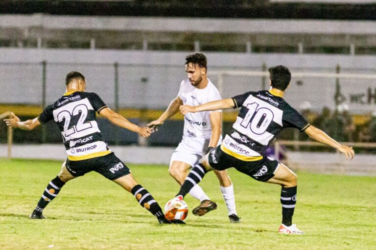 Comercial e XV de Piracicaba empatam pela semifinal da Copa Paulista