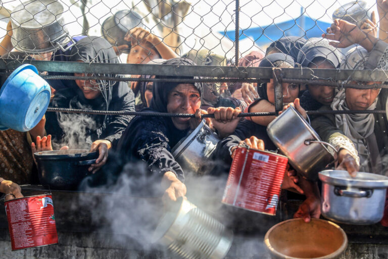 Egito: “absurdo” dizer que saída de palestinos em Gaza é voluntária