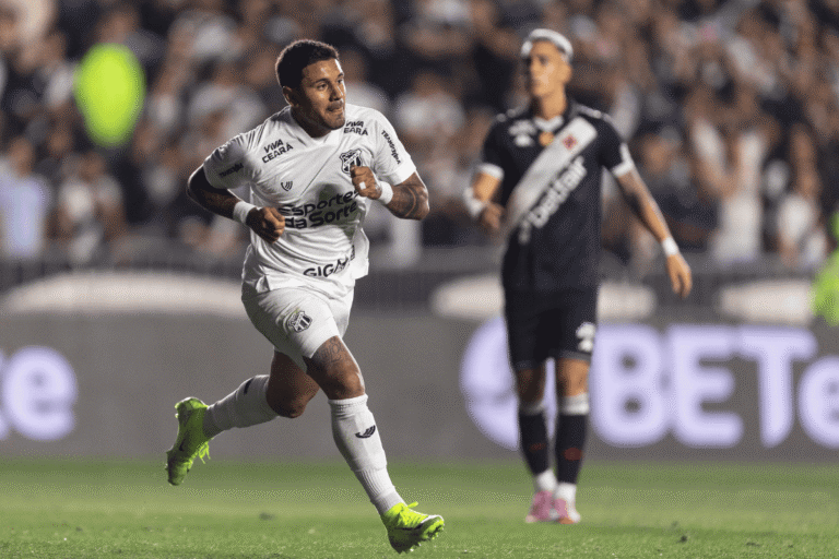 Vasco completa 6 jogos sem vencer como mandante no Brasileirão. Veja