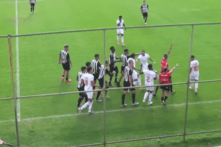 Árbitra assistente relata agressão em partida do Mineiro Sub-20; veja