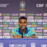Em menos de 24h, Jean Lucas atuou em duas partidas diferentes; veja