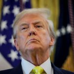 Tráfego postal entre EUA e países cai 80% após medida do Governo Trump