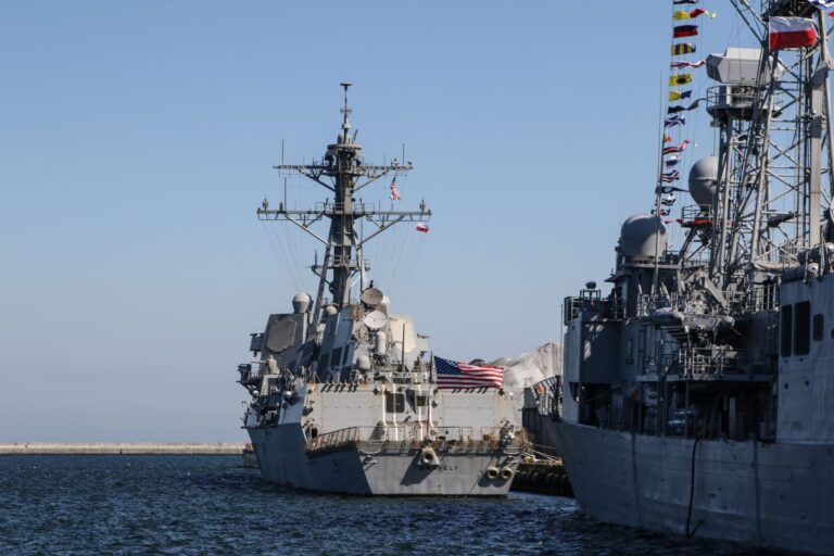 PT condena envio de navios dos EUA à costa da Venezuela: “Preocupação”