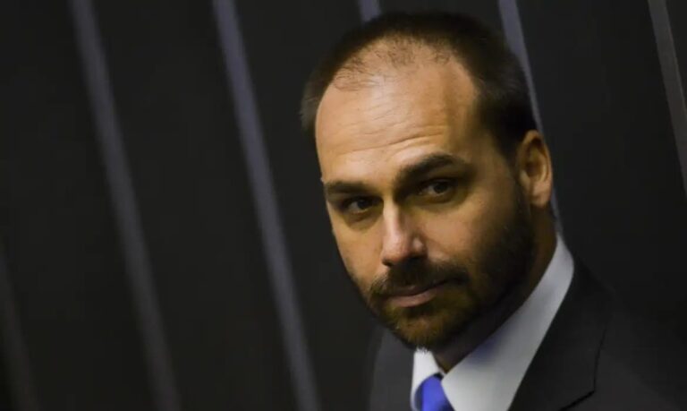 Câmara barra pedido para Eduardo ser líder da minoria