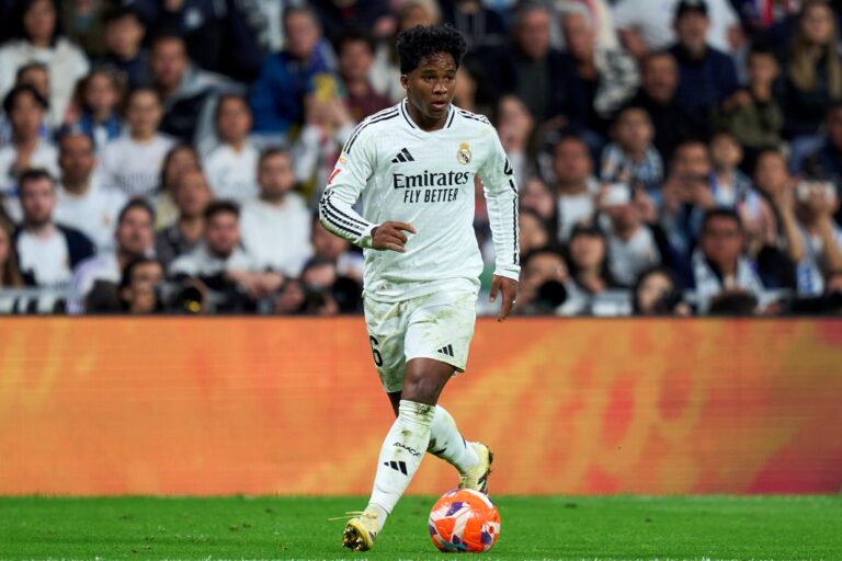 Endrick é relacionado pelo Real após quatro meses afastado por lesão