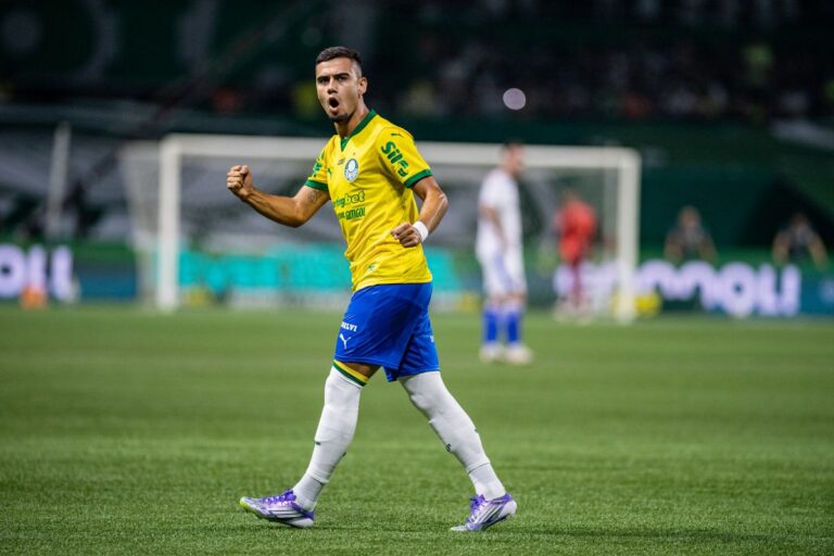 Andreas Pereira marca primeiros gols com a camisa do Palmeiras; veja