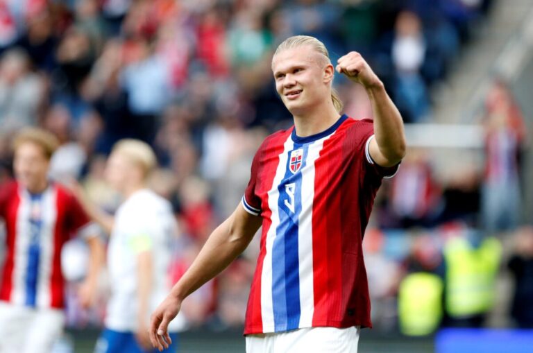 Haaland tem média maior que um gol por jogo pela Noruega. Confira