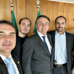 Filhos de Bolsonaro se manifestam sobre condenação no STF