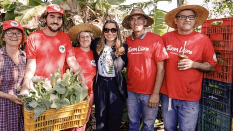 Janja visita cooperativa do MST no Rio Grande do Sul