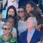 Janja samba com Margareth e faz selfie