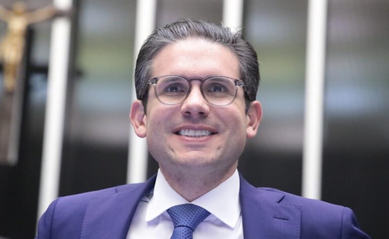 Motta diz que projeto é prioridade