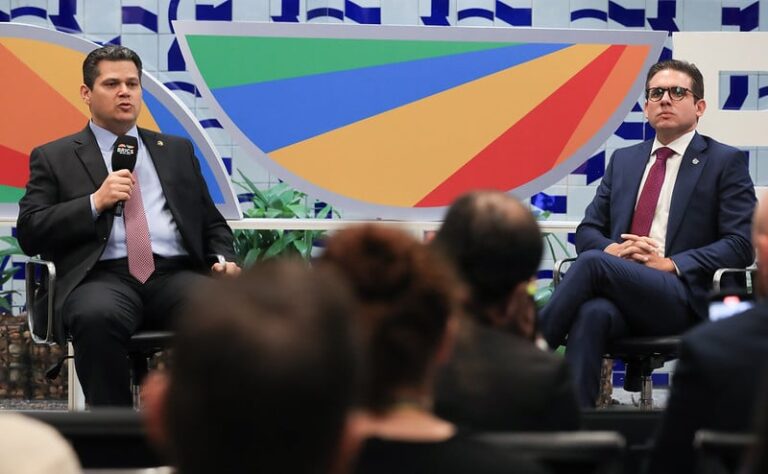 Motta e Alcolumbre registram disparada nas buscas do Google