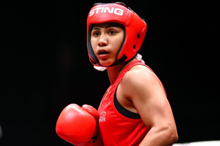 Rebeca Lima derrota Grafeyeva e vai à final do Mundial de Boxe