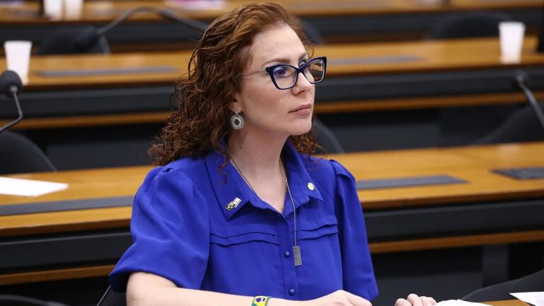 CCJ da Câmara retoma processo contra Zambelli