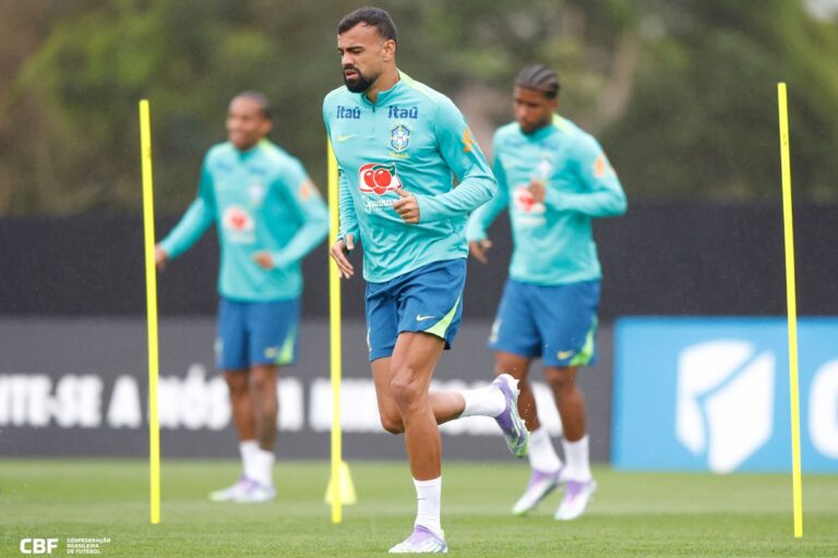 Cruzeiro freta voo para Fabrício Bruno e antecipa retorno do zagueiro