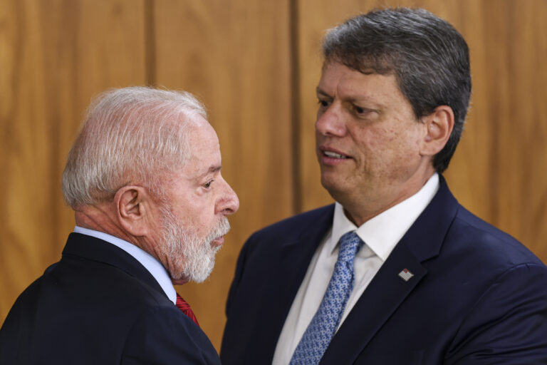 Governo Lula pressiona STF contra regularização de terras em SP
