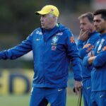 Vídeo: confira o primeiro treino da Seleção com a equipe completa