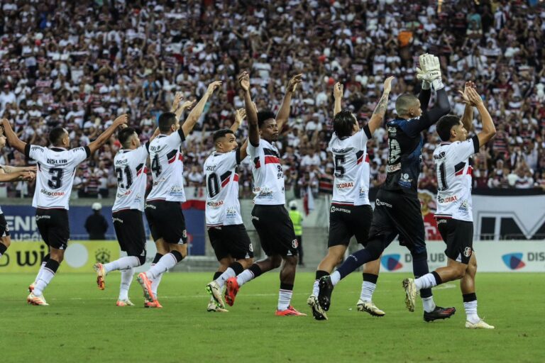Série D: Santa Cruz vende mais de 30 mil ingressos em poucas horas